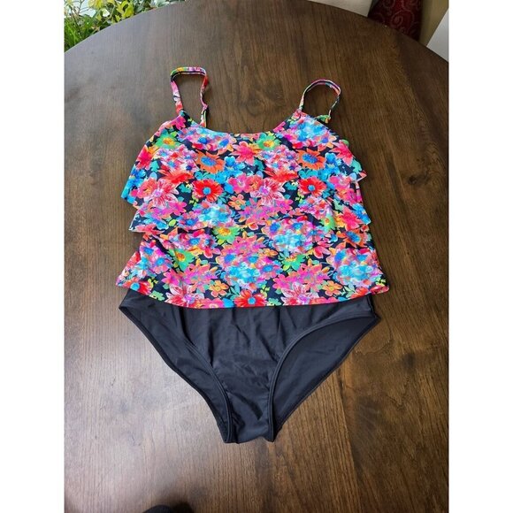 Island Pearls Island World Plus Size Women's Swimsuit Solid Floral Design Three - Picture 1 of 12